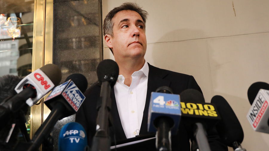 Michael Cohen admite haberle robado a Trump